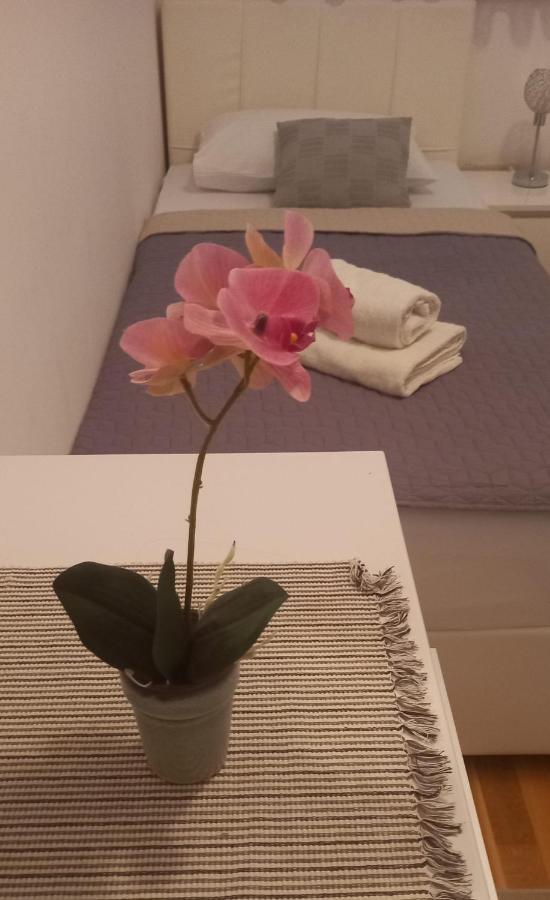 Marys Home Apartment Medugorje Ngoại thất bức ảnh